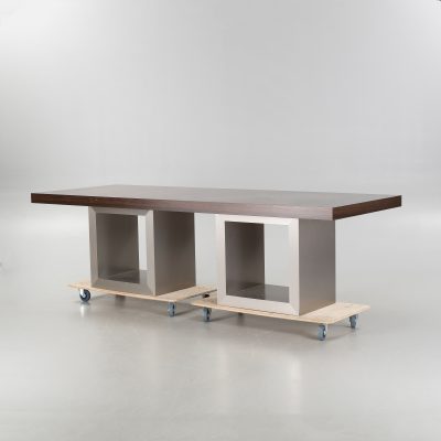 216)Designat matbord av Eric Custer för Metropolitan Luxury år2000/Avalon Dining table by Eric Custer for Metropolitan Luxury